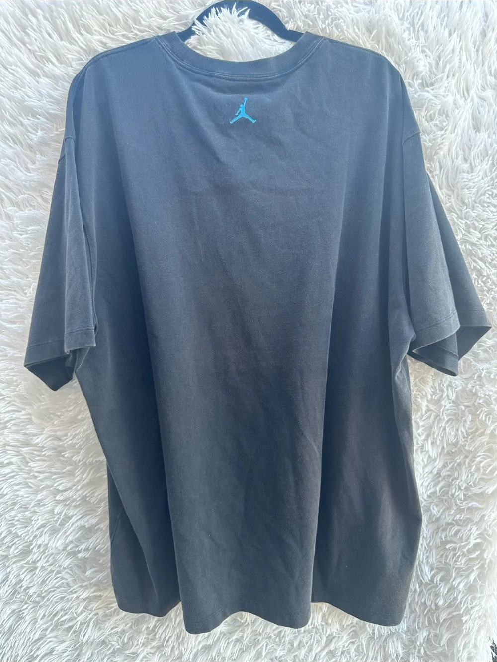 Jordan Vintage Graphic Tee with Michael Jordan Artwork - Black & Light Blue